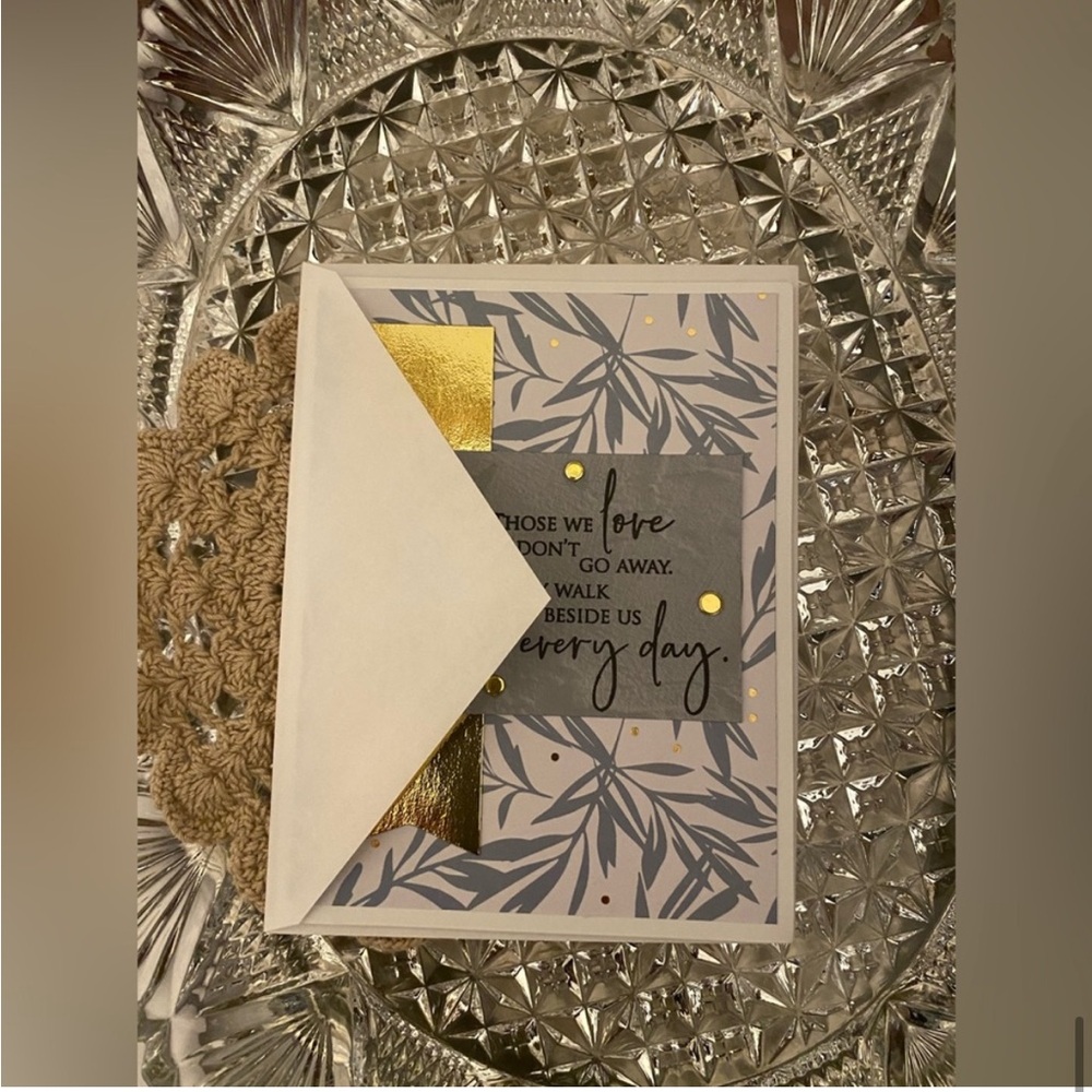 NWT VTG Style Handmade In Sympathy Card With Envelope Green Gold Embossed OS